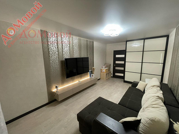 2-к квартира, 74 кв.м.