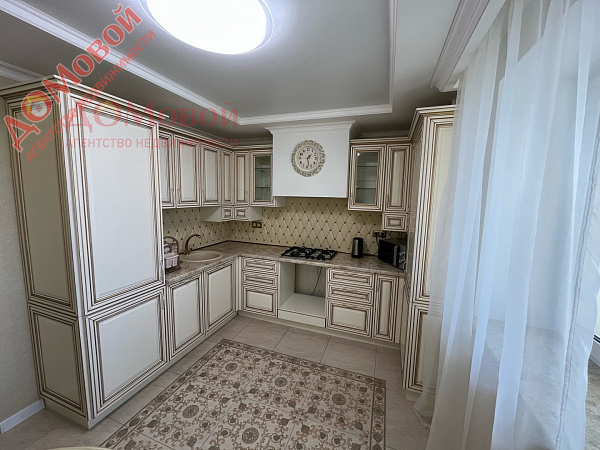 2-к квартира, 82 кв.м.