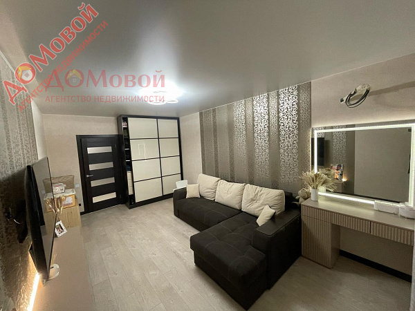 2-к квартира, 74 кв.м.